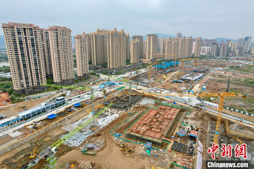 前4月中國(guó)房地產(chǎn)開(kāi)發(fā)投資降幅擴(kuò)大 銷(xiāo)售持續(xù)回暖